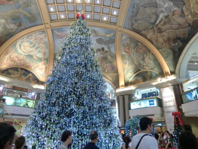 Mall Xmas tree