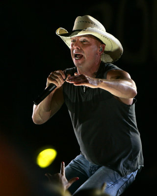 Kenny Chesney 4