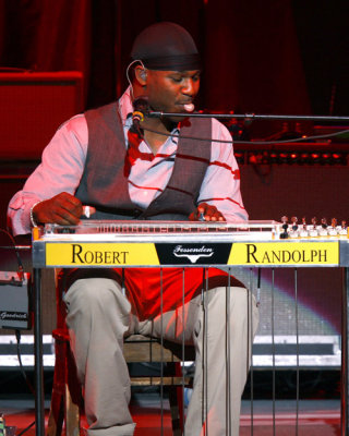 Robert Randolph blows a bubble