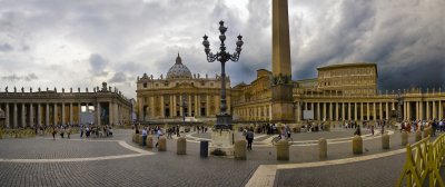 St Peters square Vatican pano