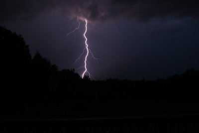lightning_2.jpg