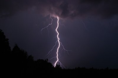 lightning_3.jpg