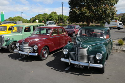 At the Services South of Auckland on Route 1 I spotted this Jowett and Bradford Rally