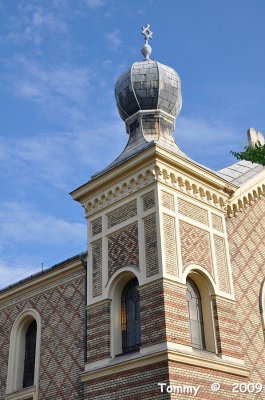 Ujpest Synagogue.jpg