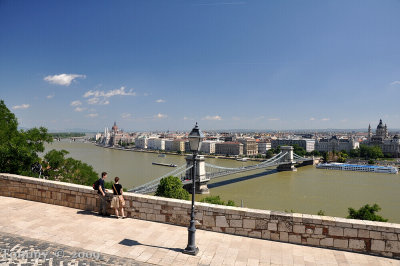 Danube  Chain Bridge.jpg