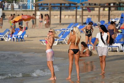 Tel Aviv Beach.jpg