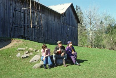 Jill, Debbie and Noel behind the barn in Bethany