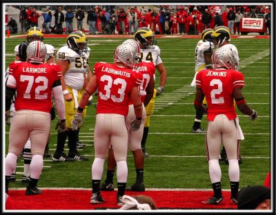 Defense tries to hold them off at the 1 yard line