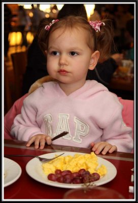 Kylie would rather meet Mickey than eat her food