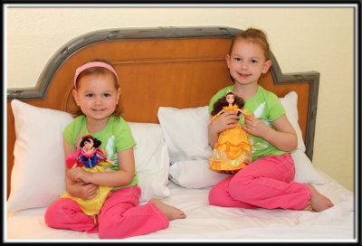 Noelle and Kylie at the hotel with their dolls