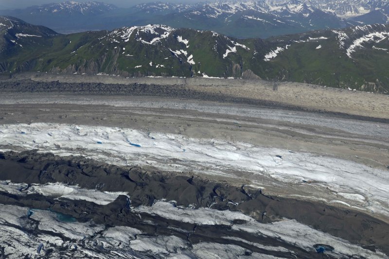 Ruth Glacier, from plane-070309-Denali National Park, AK-#0479.jpg