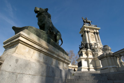 Monumento a Alfonso XII