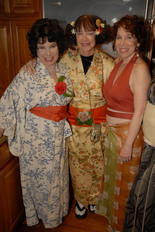 SheilaAshKimono 090124 77.JPG