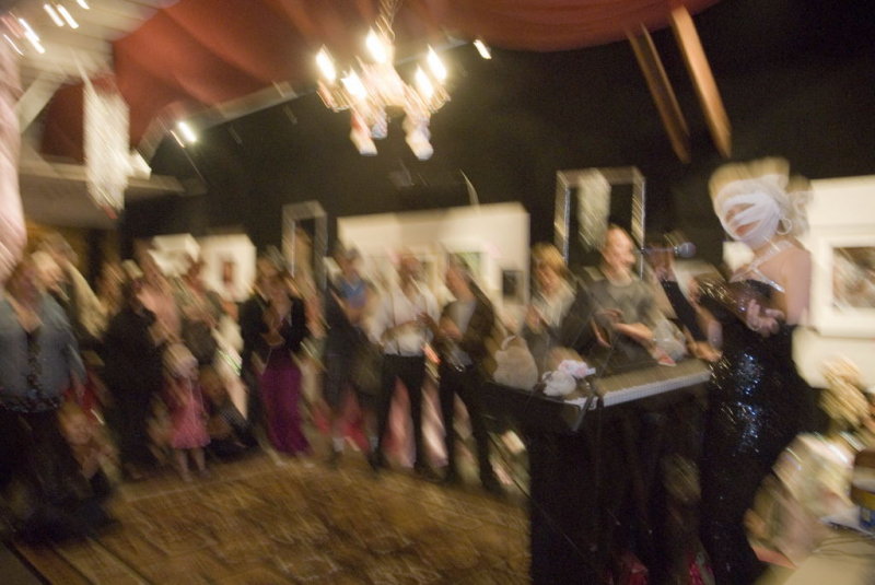 AB2010 100930 ArtistClosing 043.JPG