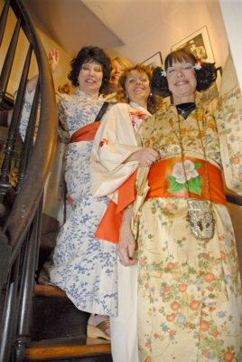 SheilaAshKimono 090124 29b.JPG
