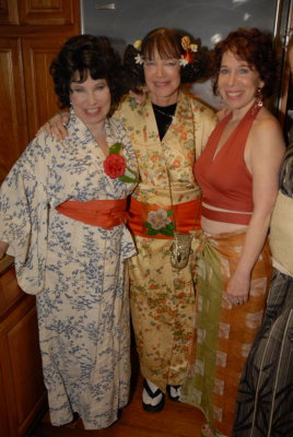 SheilaAshKimono 090124 77.JPG
