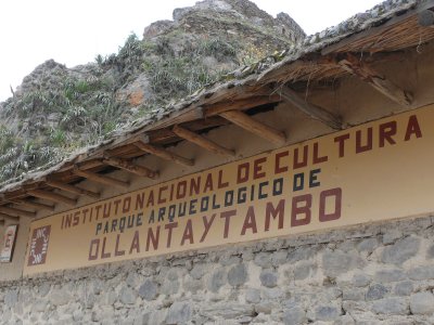 The entrance to Ollantaytambo ruins