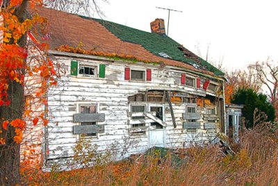 OLD HOUSE HDR 2LR.jpg
