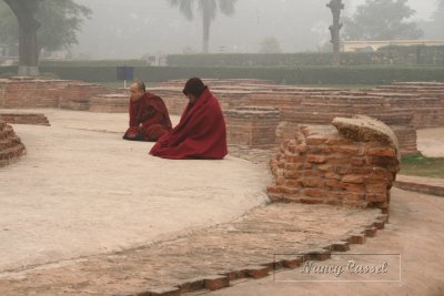 06-Worshipers in fog