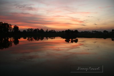 08-Sunset over lake