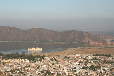 57-Jaipur lake palace far below