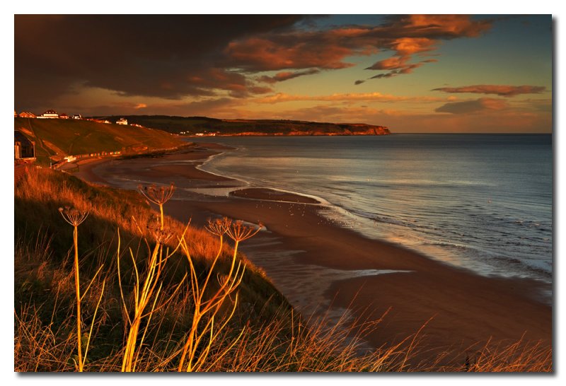 Acantilado al oeste  -  West cliff