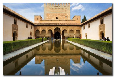 Patio de los Arrayanes - Myrtles courtyard