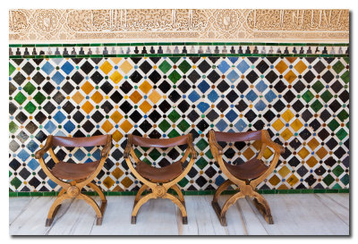 Sillas en el Patio de los Arrayanes - Chairs in the Coutyard of the Myrtles
