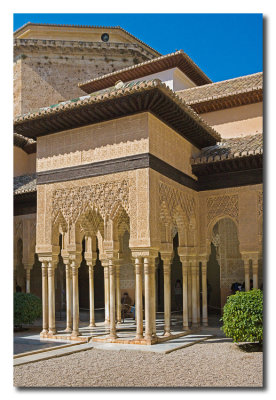 El Patio de los Leones - The Courtyard of the lions