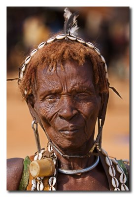 Anciana  -  Elder woman
