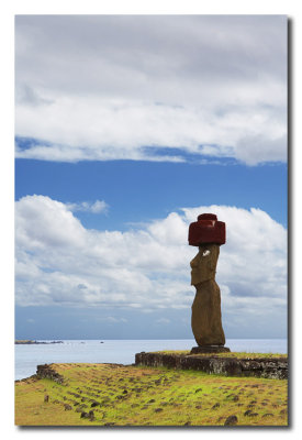 EPV0267 Moai Kite Riku en Hanga Roa.jpg