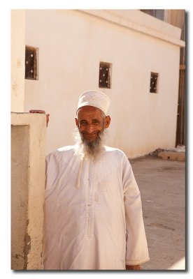 Anciano en Al Hamra - Old man in Al Hamra