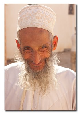 Anciano en Al Hamra - Old man in Al Hamra