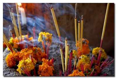 Incienso para Buda   -   Incense for Buhda