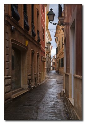 Calle en Menorca - Street in Menorca