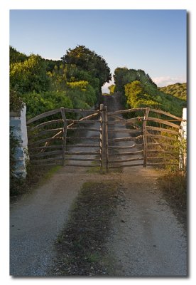 Porton Menorquin  -  Menorcan gate