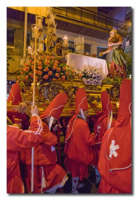 Paso en una procesion  -  Float in an Easter procession