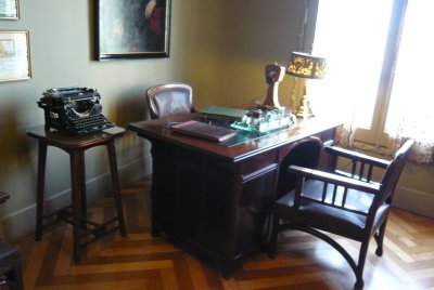 A.Gaudi interiors