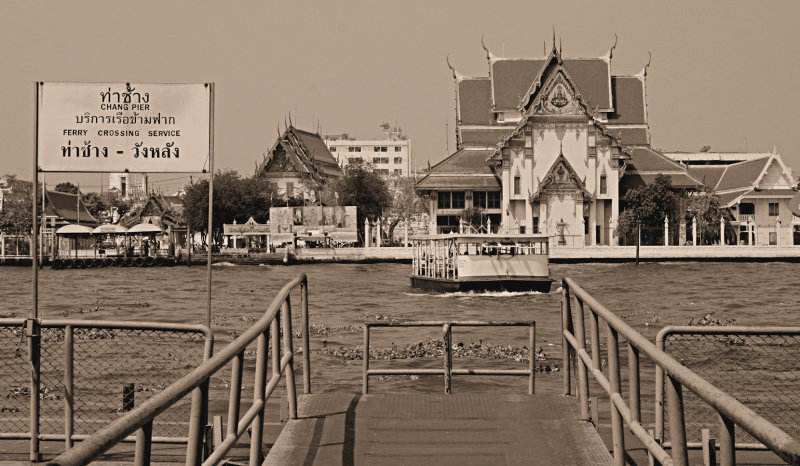 Bangkok River.jpg