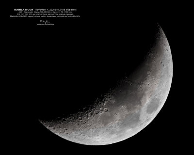 MANILA MOON - November 4, 2008 (18:27:48 local time)
40D + Sigmonster (Sigma 300-800 DG) + Canon 2x TC, manual focus via Live View, manual exposure,
Manfrotto 475B/3421 support, remote switch, desaturated, cropped and resized to 50%.
