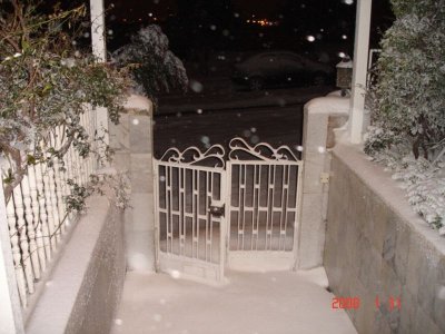 Snow in Amman 30.01.2008 051.jpg