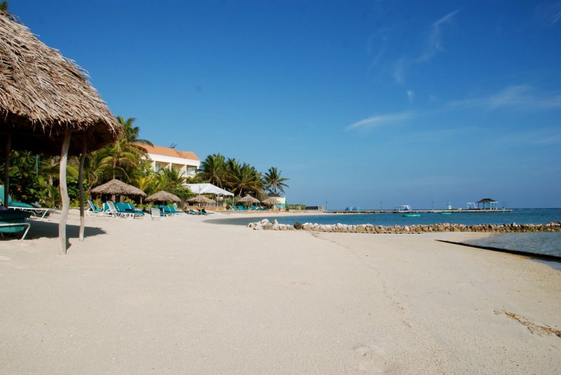 Coyaba Beach Resort