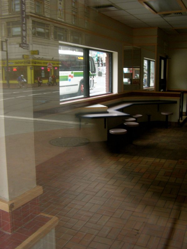 Empty Restaurant, 7th & Market