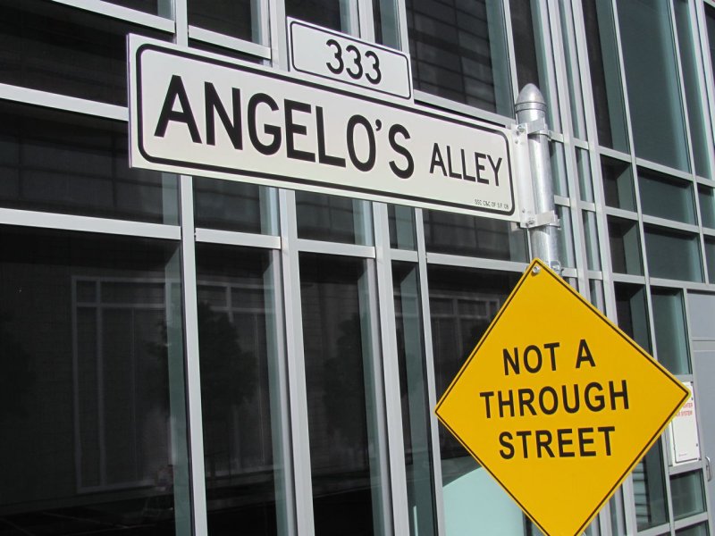 333 Angelo's Alley