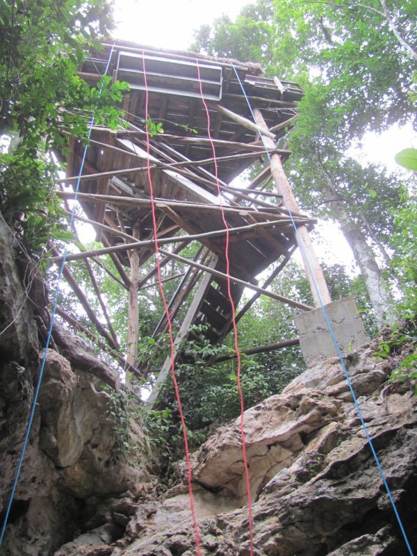 Aventuras Mayas Tower
