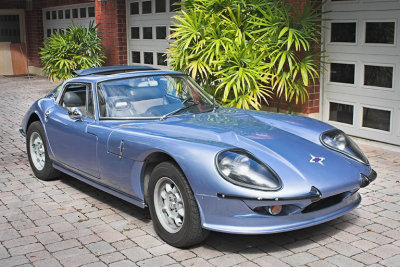 Marcos GT Coupe
