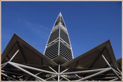 Faisaliyah_Tower_3.jpg