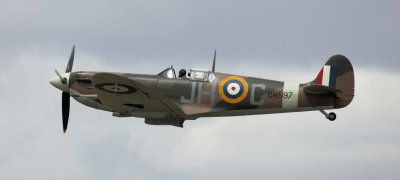 Supermarine Spitfire JHC BM597.jpg