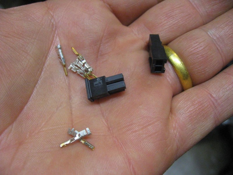 two pin molex connector