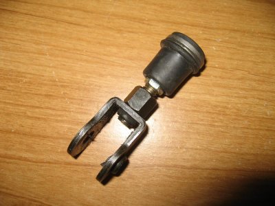 SecondaryBrakeClevis 001a.JPG